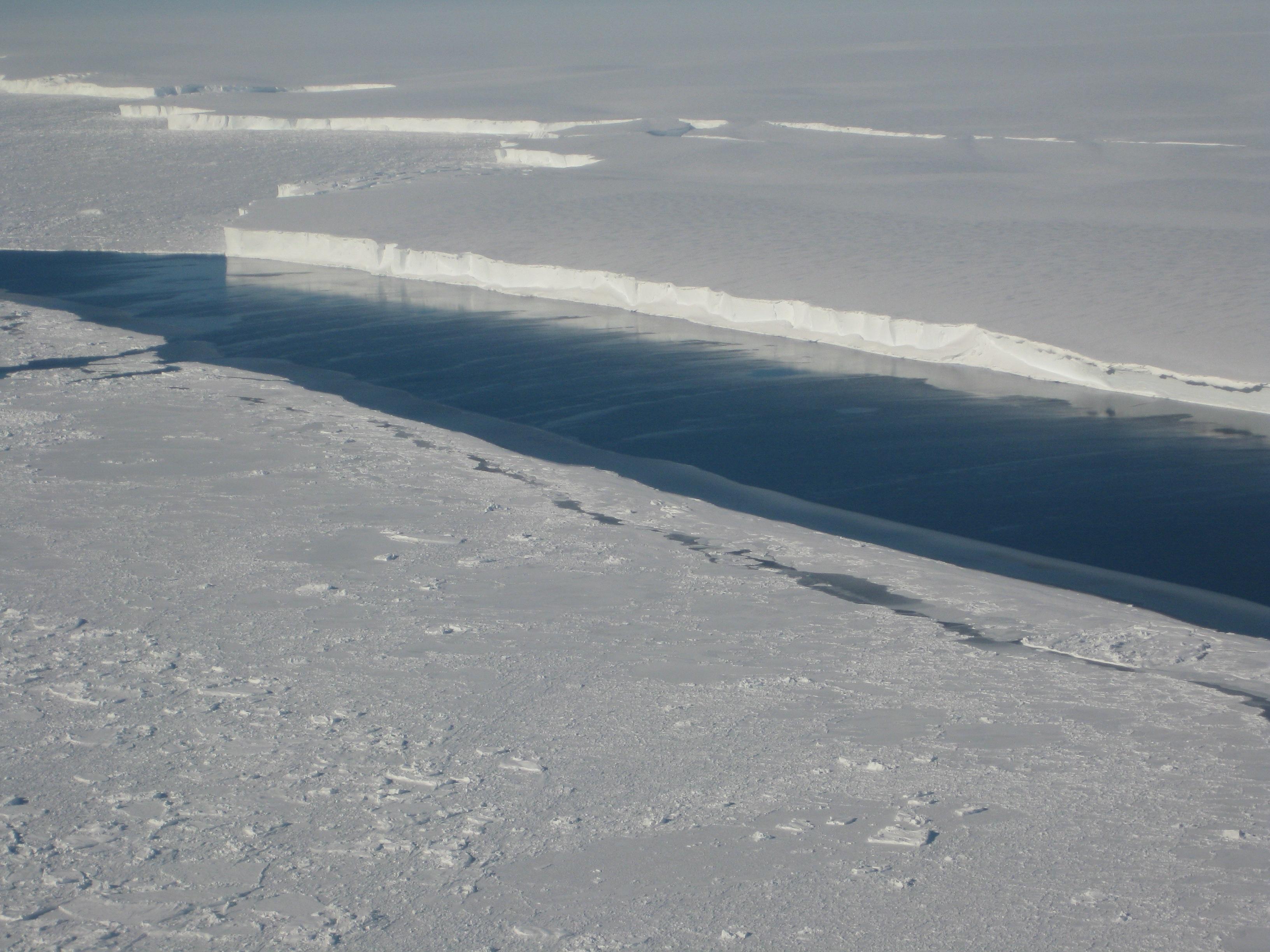 Frente de hielo de la plataforma Venable, Antártida Occidental